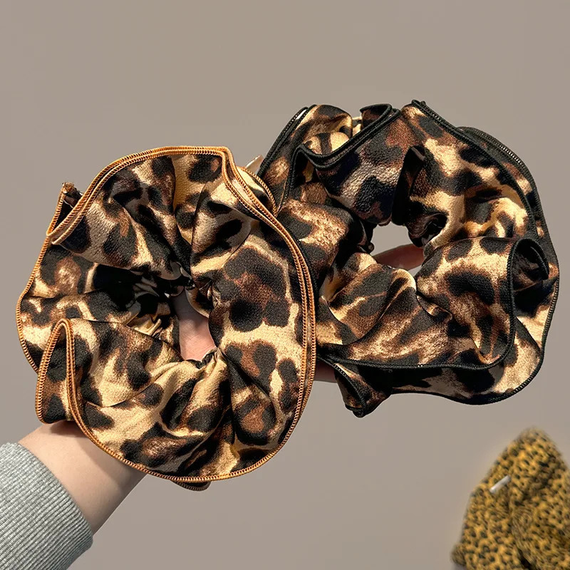 Korea Trend Big Leopard Scrunchies Women Girls Elastic Hair Rubber Bands Accessories Tie Ring Rope Headdress Headwear 250118