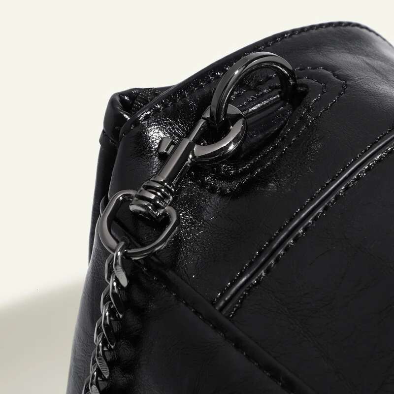 England Style Sg Messenger Bags For Women Designer Handbag And Purses 2024 New In PU Oil Wax Leather Underarm Shoulder