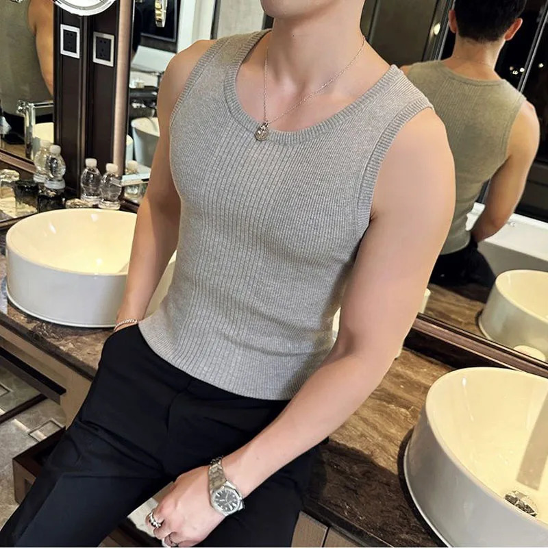 Solid Color Sleeveless Round Neck Summer Men Casual American Style Handsome Knitting Vest Bodybuilding Elastic Force Slim Tops 250108
