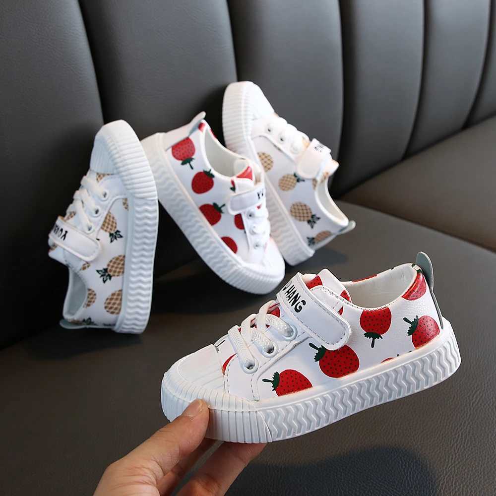 Hot sale pineapple strawberry spring and autumn new soft sole girls children students casual non-slip PU leather sports shoes XJ250712