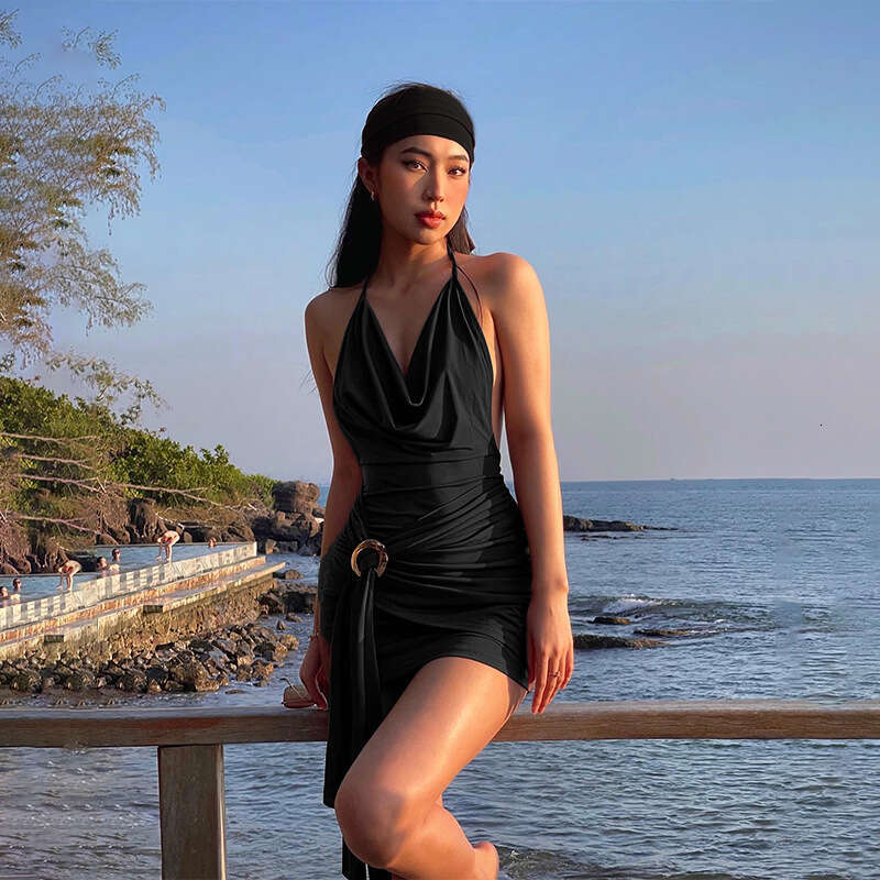 European American Ins2025 Spring Product Fashionable and Sexy Backless Sister Wind Deep V-Strap Dress New Casual Versatile Fashion Clothing