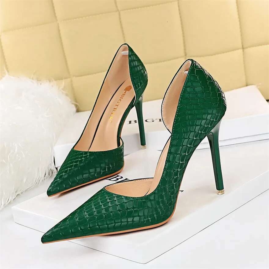 BIGTREE New Retro Snake Print Show Thin Women Pumps Nightclub Pointy Toe Sexy Side Hollow Stiletto High Heels Shoes Ladies Dress