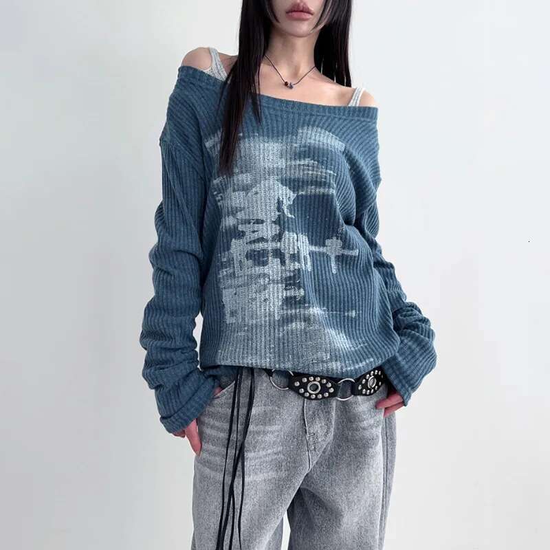 2025Autumn New Personalized Women Sexy Spice Girl Design Off-The-Shoulder Loose Art Print Long-Sleeved Blouse Goth