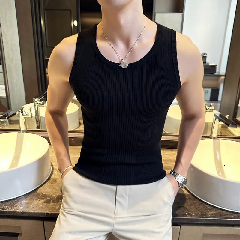 Solid Color Sleeveless Round Neck Summer Men Casual American Style Handsome Knitting Vest Bodybuilding Elastic Force Slim Tops 250108
