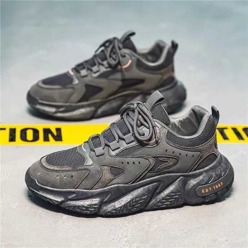 Spring Men Shoes New Breathable Mesh Shoes Men Trendy Versatile Thick Soled Sports Casual Shoes Running Dad Trendy Shoes Z250304