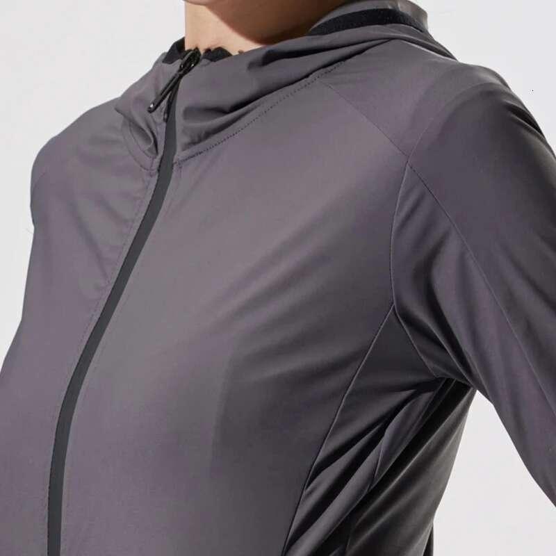 Ddmyoutdoor China Domestic Running Jackets Women Thin Breathable Sportswear Yoga Shirts Quick Dry Training Workout Tops Slim Fiess Coat
