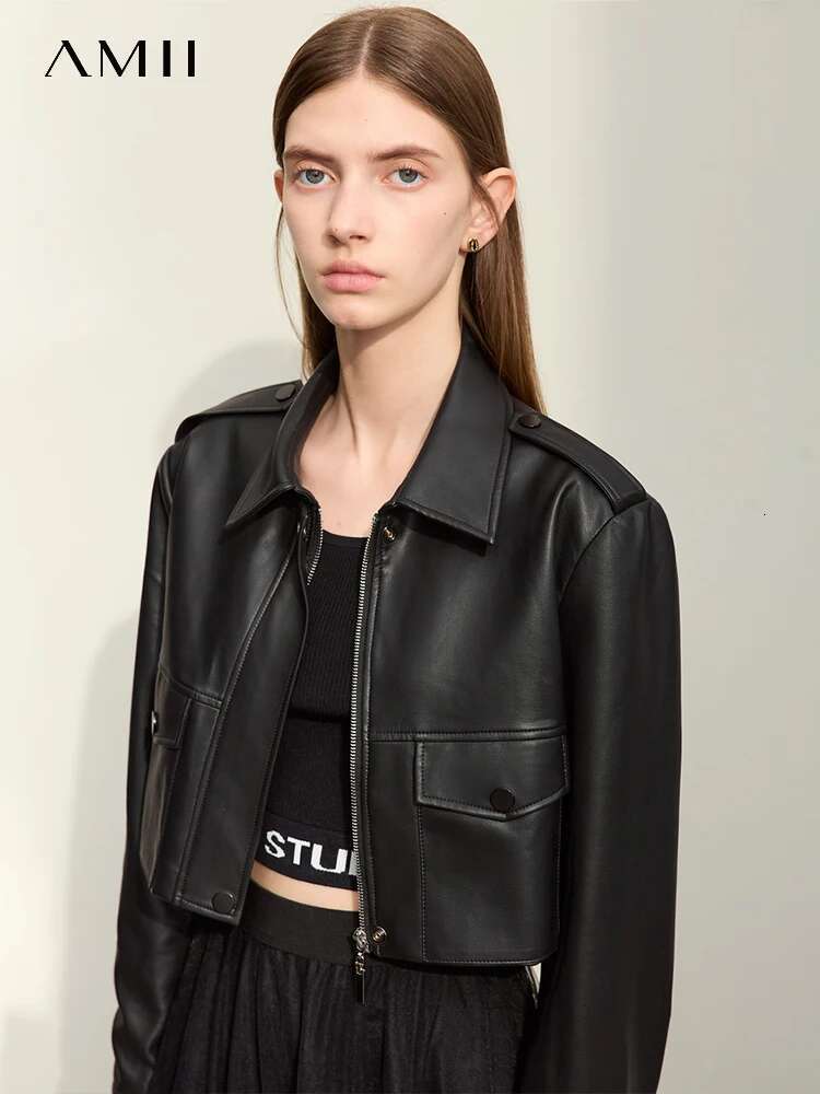 AMII Minimalism Women's Leather Jacket 2024 Spring New Valiant Retro Small Broad Shoulders Short Section Coat Female 12451033