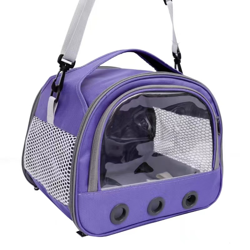 The baby cat bag can be taken out from the portable bag, making it convenient for newborn cats to carry their pets with