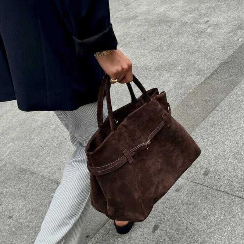 Large capacity womens handbag decoration design artificial suede Buckle casual handbag elegant womens shoulder bag new T250118