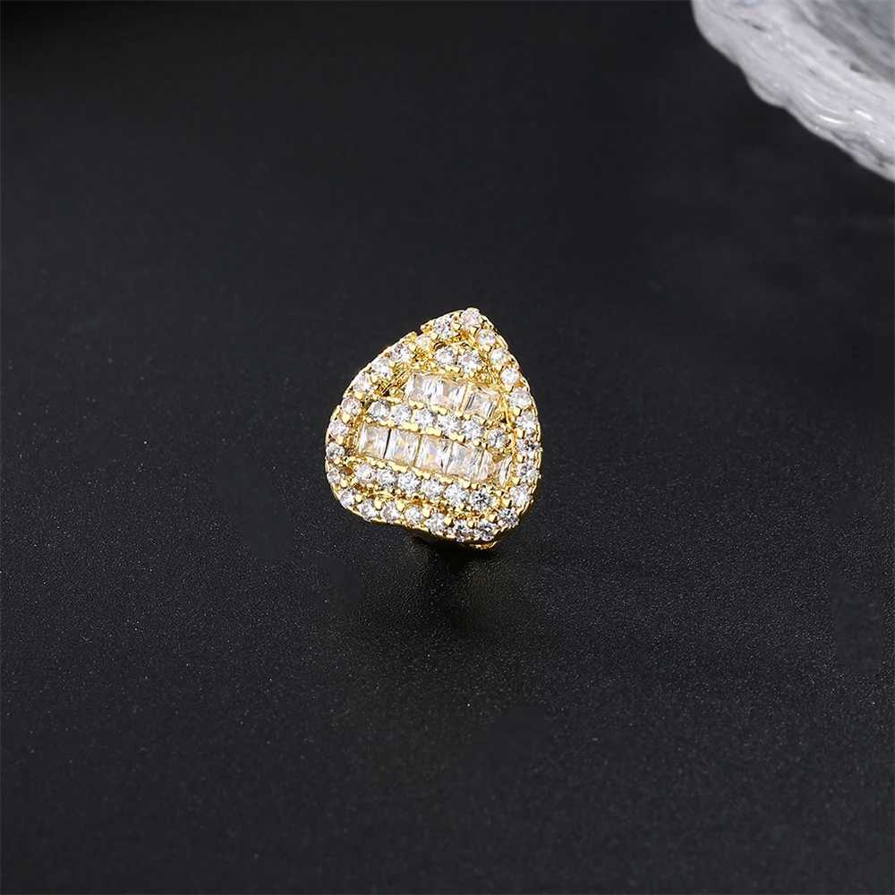 Hip Hop Iced Out Bling Heart Baguette Stones Teeth Grillz Cubic Zircon Caps Top Bottom Charm Grills For Men Women JewelryXJ250114