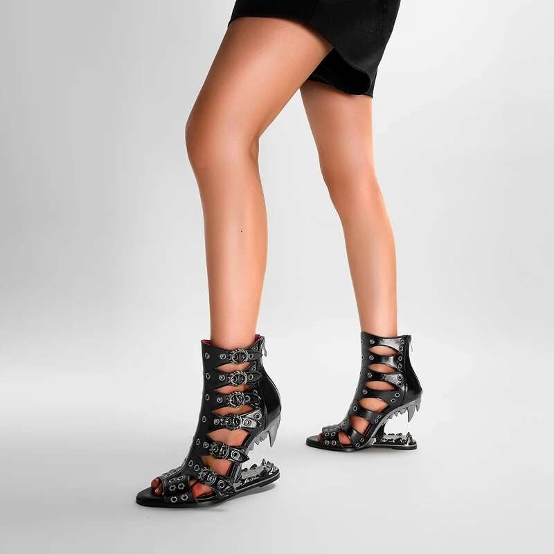 Women's New Spring/Summer Pointed Nightclub Metal Belt Buckle Rivet Wolf Teeth Slope Large High Heel Short Cool Boots