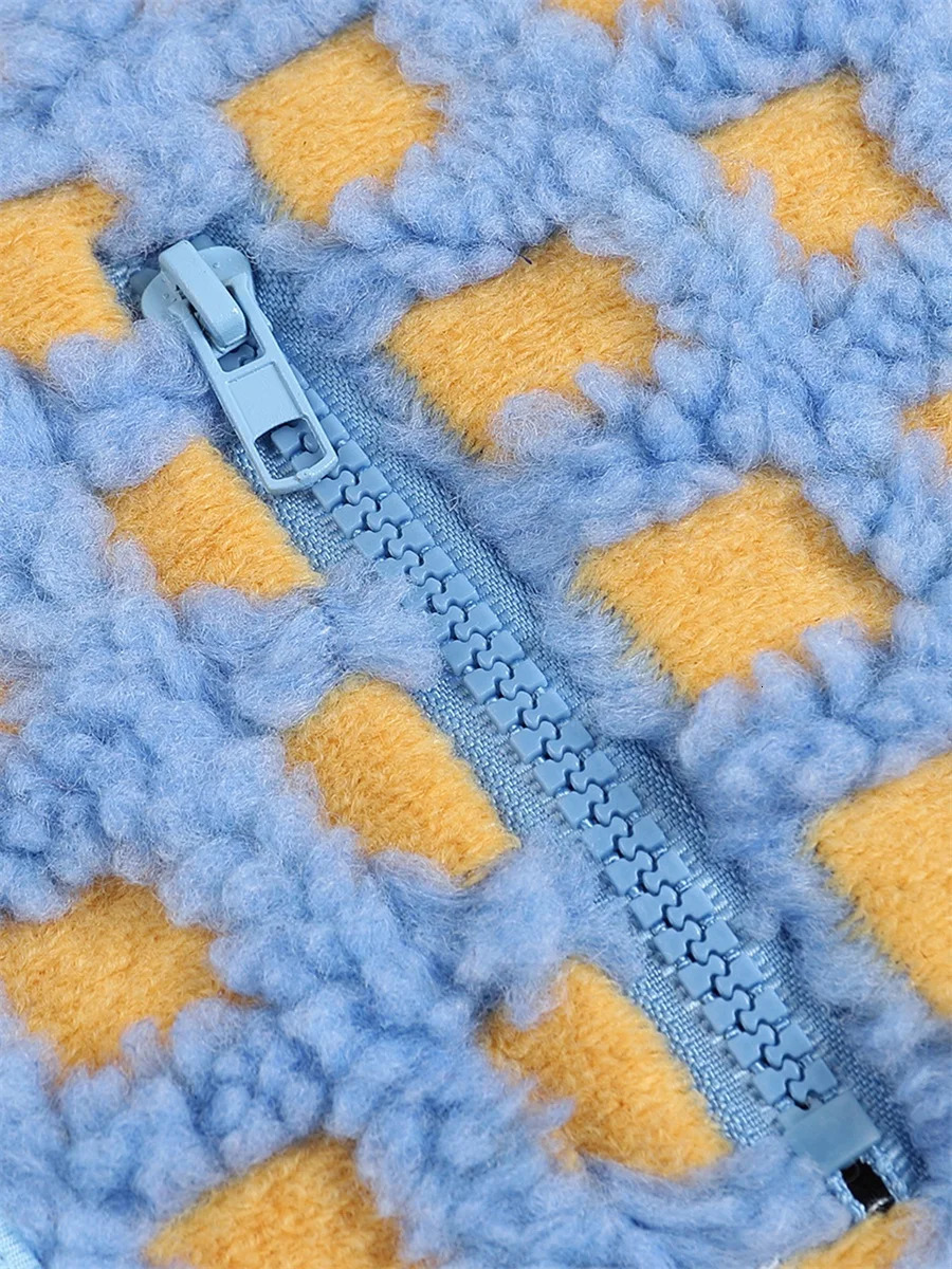 Womens Fuzzy Checkered Vest Sleeveless Stand Collar Zip Up Vest Jacket Winter Warm Outwear 250113