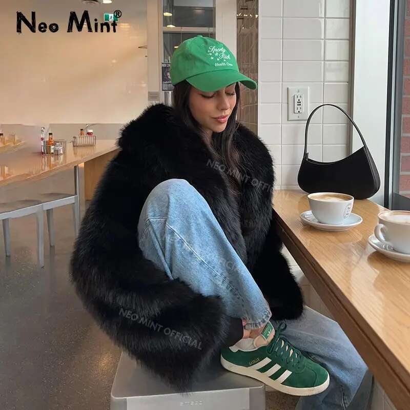 Neo Mint Street Fashion Shawl Collar Black Short Eco Jacket Women Fluffy Faux Fox Fur Coat Cool Girls 2024 Winter Overcoat