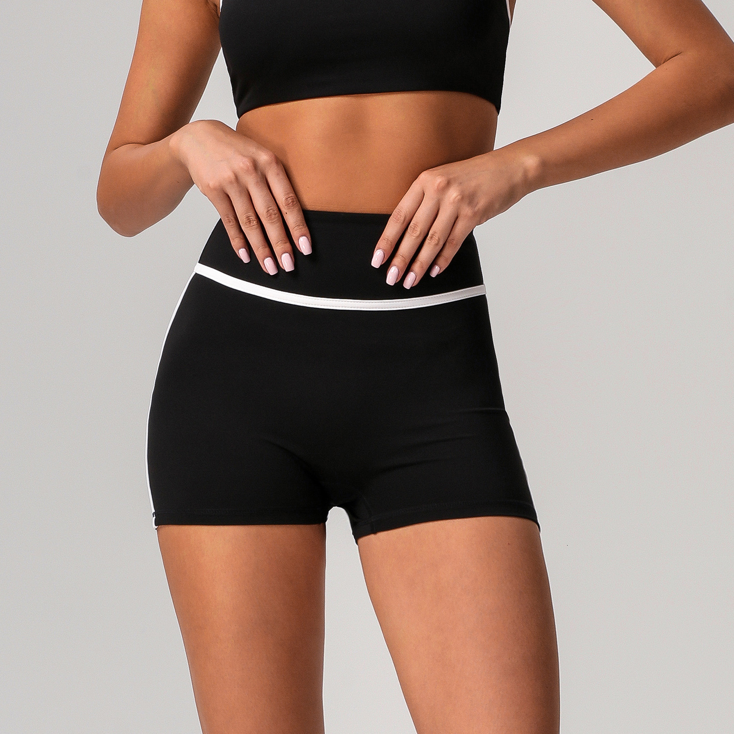 Ddmyoutdoor China Domestic Mermaid Curve Contrast High Waist Belly Yoga Tight Naked Hip Lifting Sports Shorts Women S Outer Wear Fiess Pants