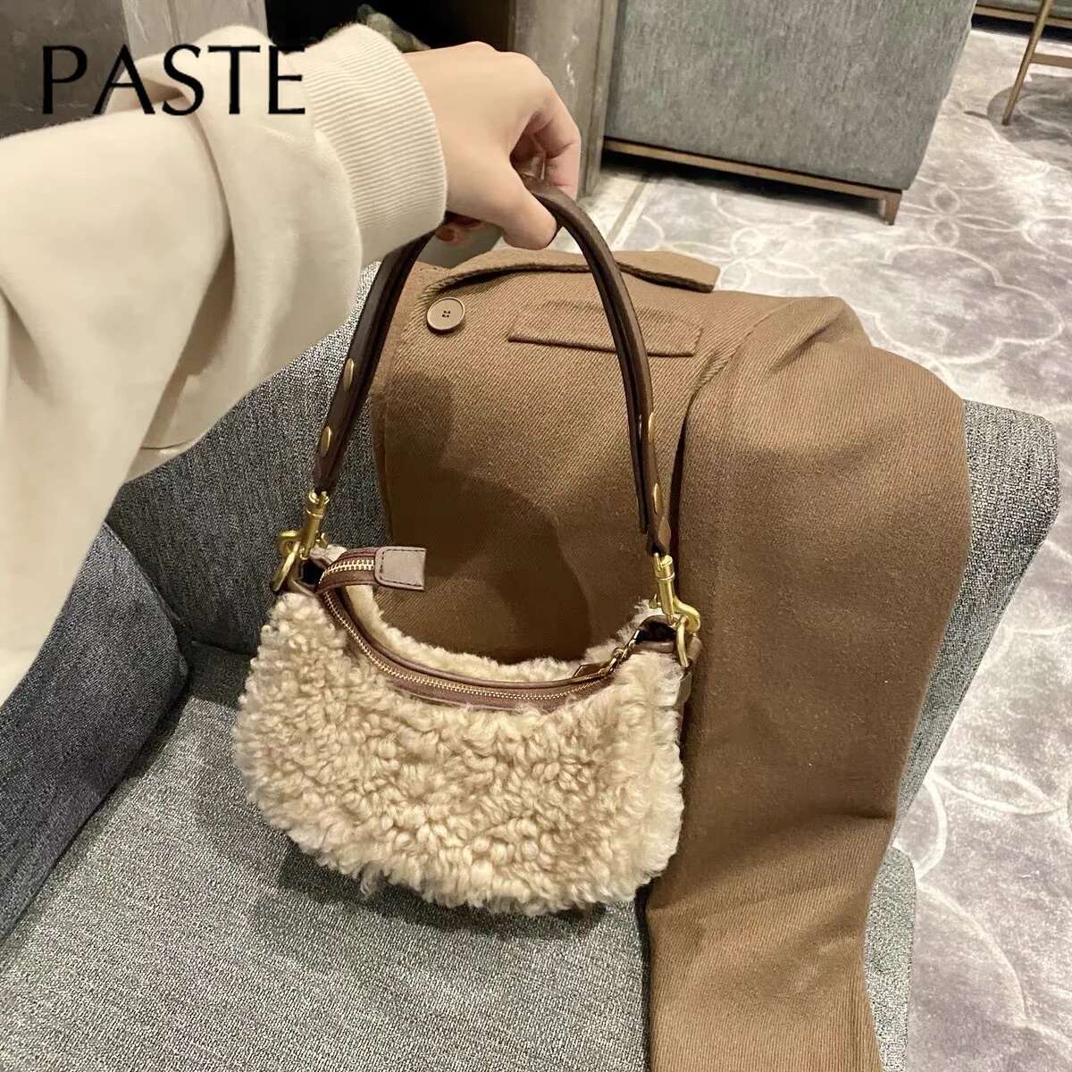 Fashion Winter Plush Wool Fur Kakhi Women Shoulder Cm Leather Underarm High Quality Handbag Half Moon Saddle Bag