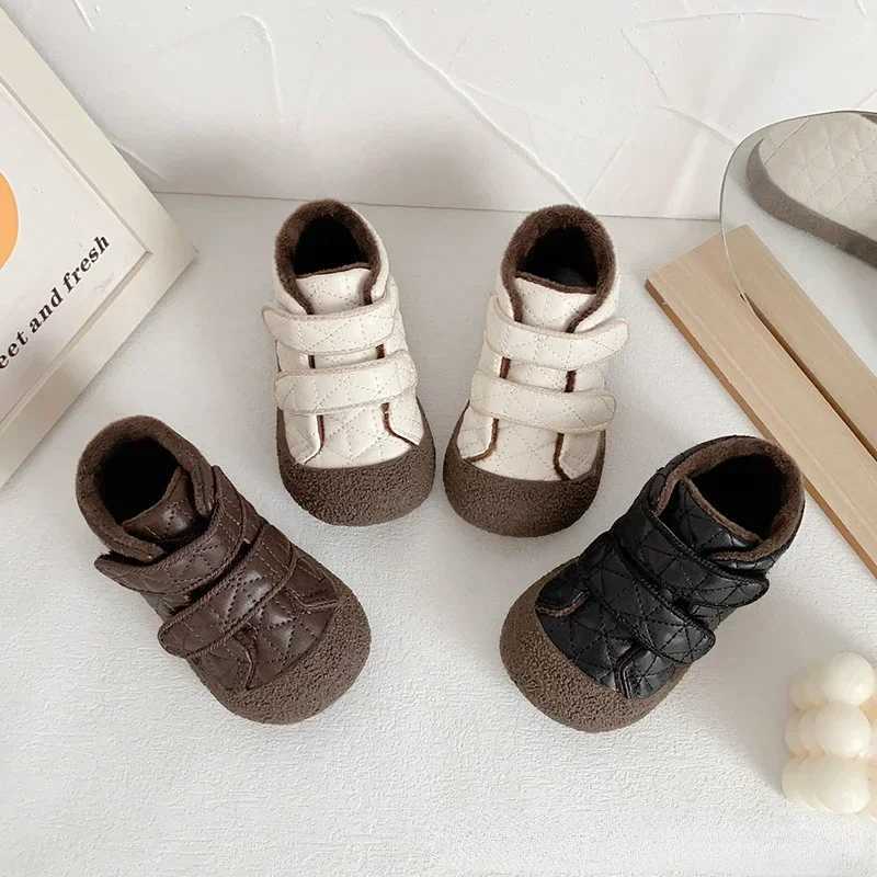New Gril Sneaker Versatile Simple Comfort Child Sneakers Light Comfort Girl Shoes Warm Winter Boy Shoe Casual Cotton Shoe TenisXJ250118