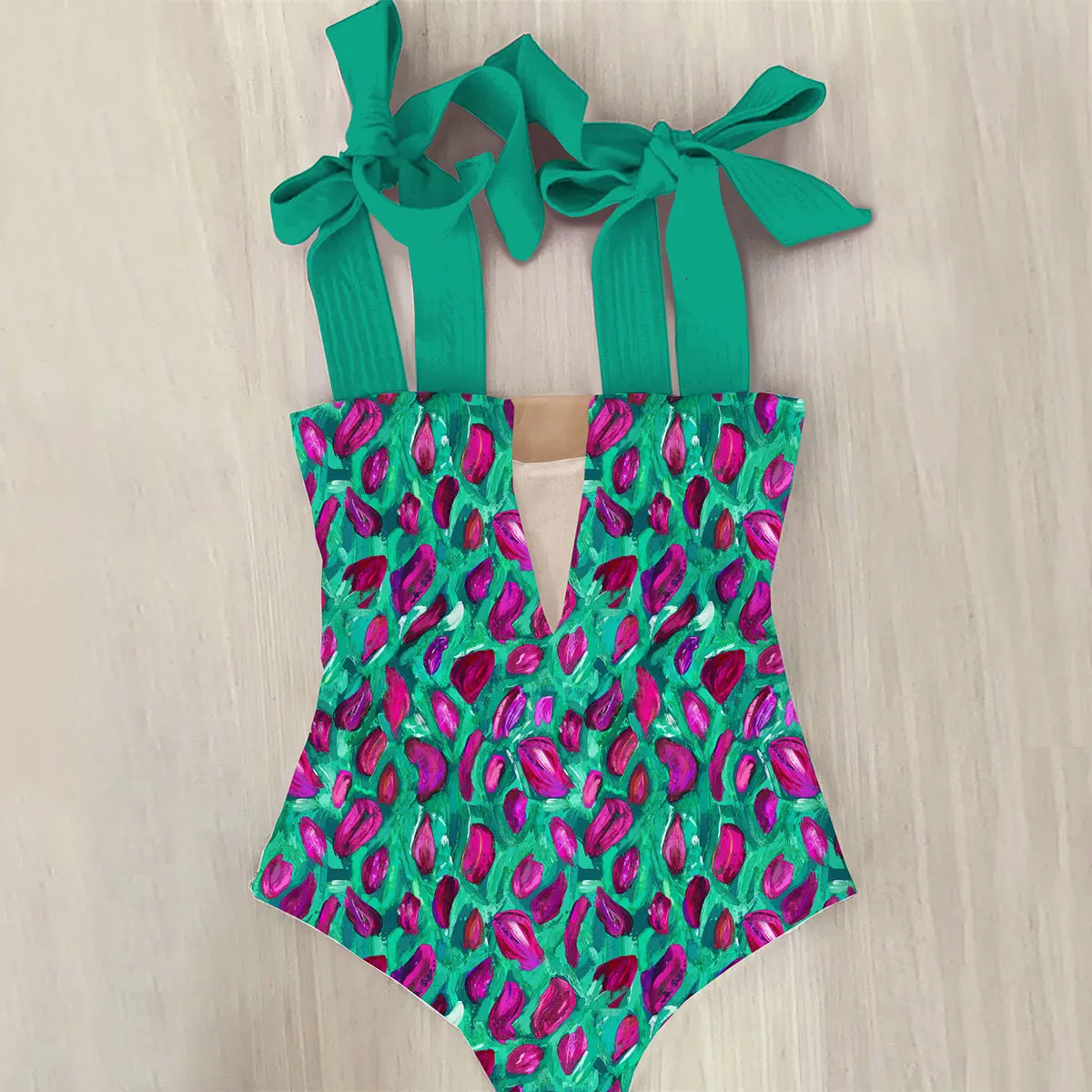 One Piece Swimsuit 2024 Cute Swimwear Women Bow Swimwear Hollow Out Bathing Suit Back crisscross Monokini Swim 250113