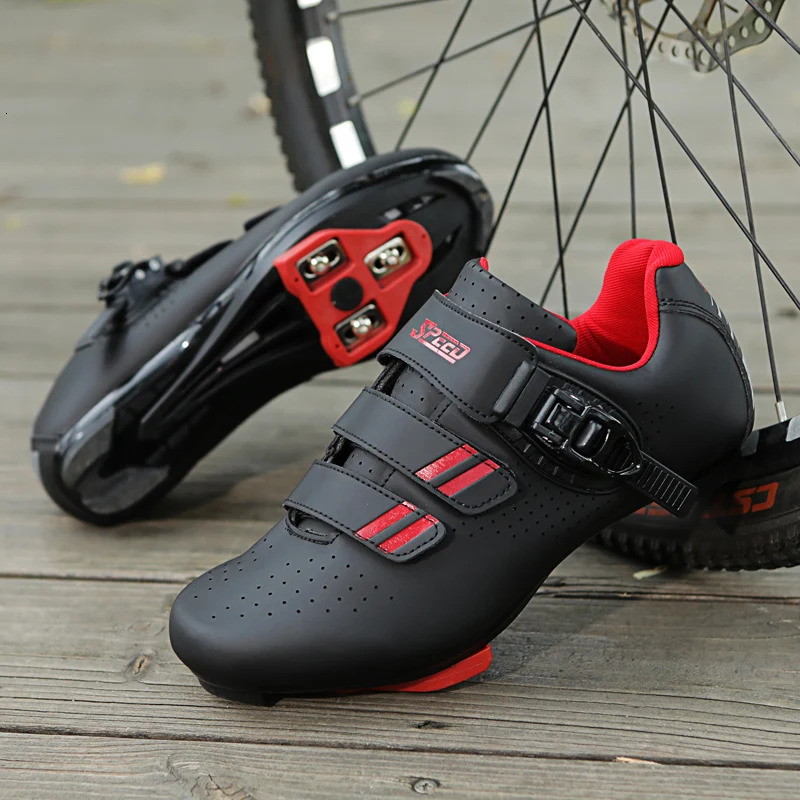 Mens Cycg Shoes Compatible with Peloton Indoor Bicycle Pedals Clip in Road Bike PreInstalled Look Delta Cleats 250219
