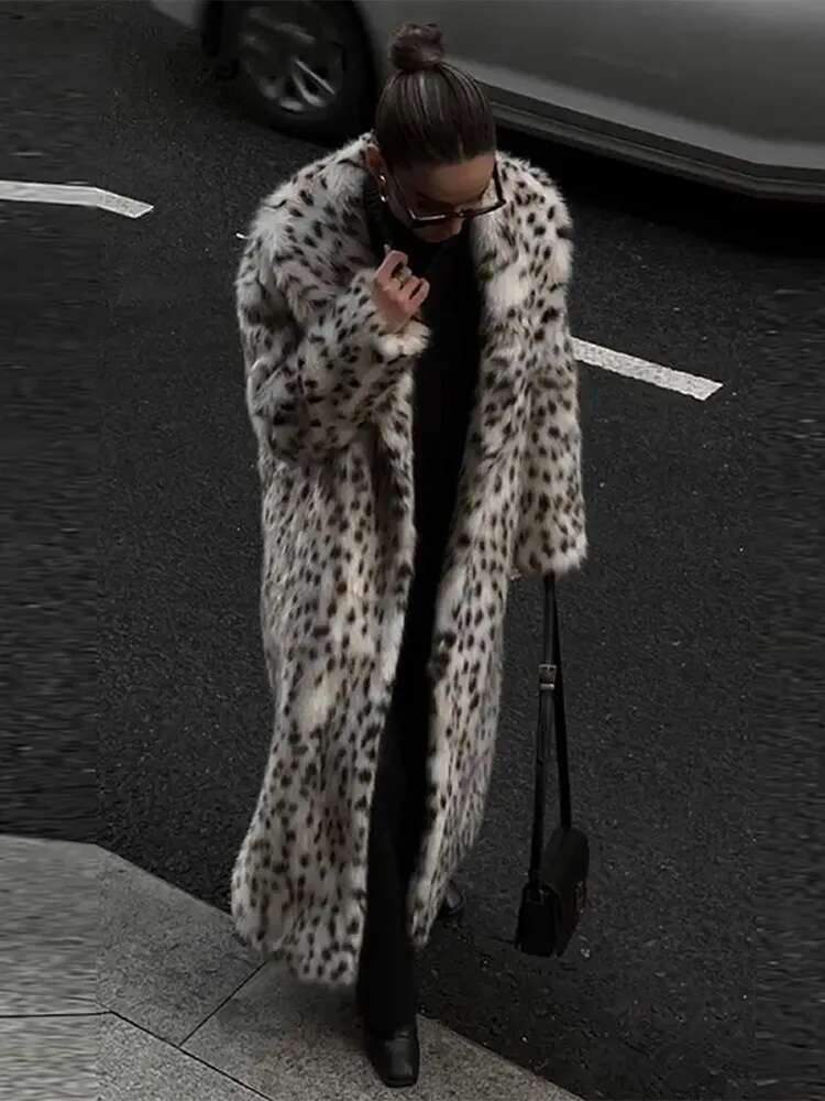 Thicken Faux Fur Overcoat Oversize Leopard Lapel Sleeve Long Coat Women 2024 Autumn Winter Fashion Street Lady Coats