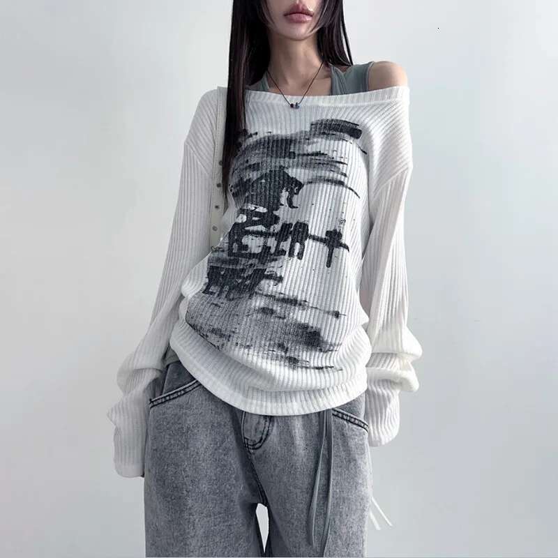 2025Autumn New Personalized Women Sexy Spice Girl Design Off-The-Shoulder Loose Art Print Long-Sleeved Blouse Goth