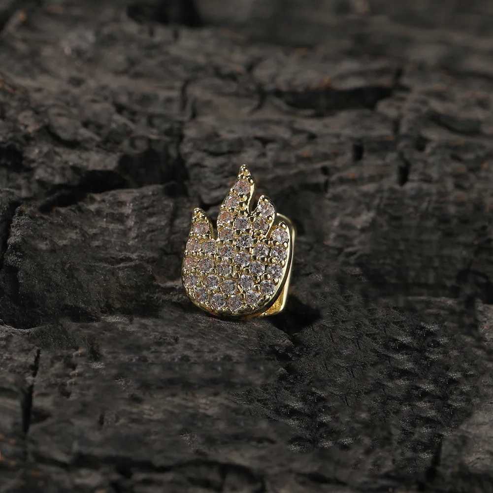 New 1PC Flame Iced Out Teeth Grillz Hip Hop Top Bottom Grills Dental Mouth Punk Teeth Caps Cosplay Party TG120XJ250114
