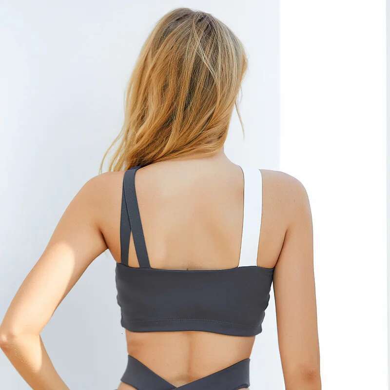 Ddmyoutdoor China Domestic Sport Bras For Women Gym Crop Workout Tank Tops Halter X Padded Training Yoga Bra Push Up Sexy Sports Underwear Top