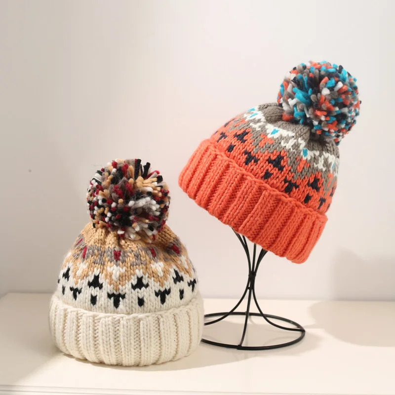 skiing Cashmere Woman Winter Hat Autumn Beanies With Pompom Warm Wool Skullies Wholesales acrylic beanies winter hat for woman 250118