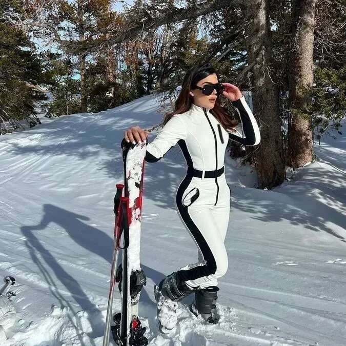 Winter Patchwork White Ski Jumpsuits Women Fashion Waterproof Windproof Skiing Overall 2024 Elegant Skateboard Jumpsuit