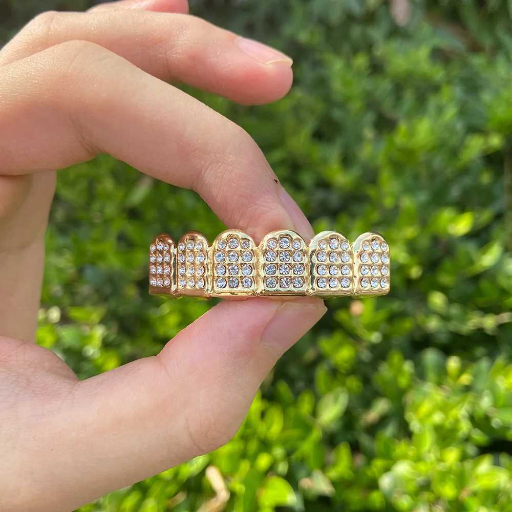 YOUNGX Hip Hop CZ Stone Mouth Teeth Grillz Braces Top Bottom Shiny Zircon Charm Tooth Caps For Women Men Jewelry Cosplay GiftXJ250114