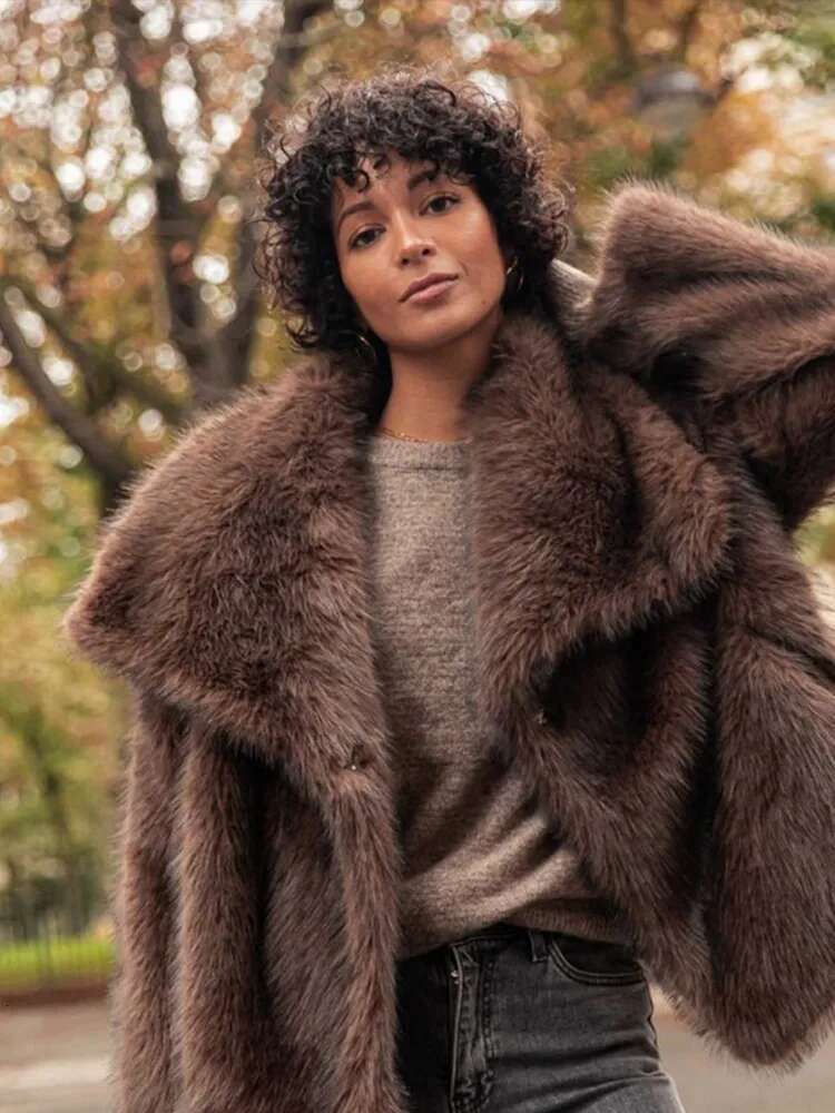 Winter Woman Solid Color Warm Faux Fur Coat Vintage Lapel Collar Long Sleeves Loose Lady Jacket New Female High Street Outerwear