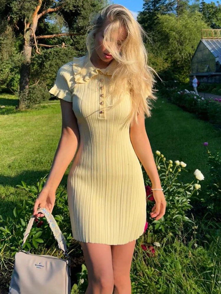 TARUXY High Waist Ruffled Mini Dresses For Women Summer Short Sleeve Knitted Slim Fit Dress Womens Vintage Dress Woman Elegant 250113