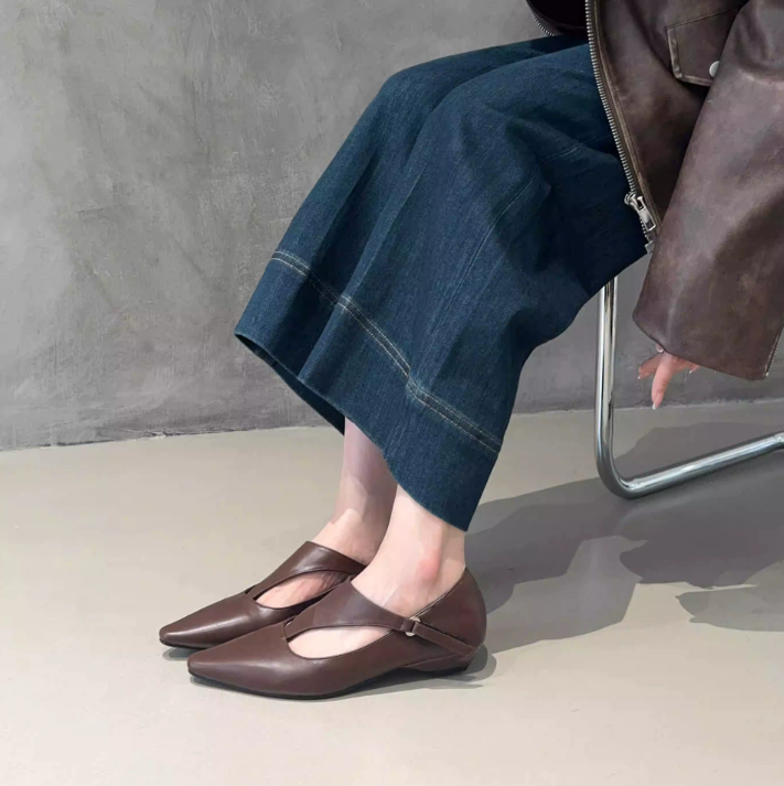 Women Dress Shoes Fashion Low Heel Pointed Toe Design Sense Triple Black Brown Leopard Free shipping