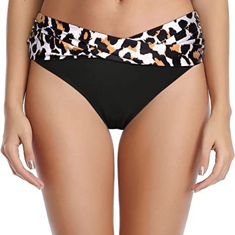 Women's beach and seaside vacation swimsuit casual bikini