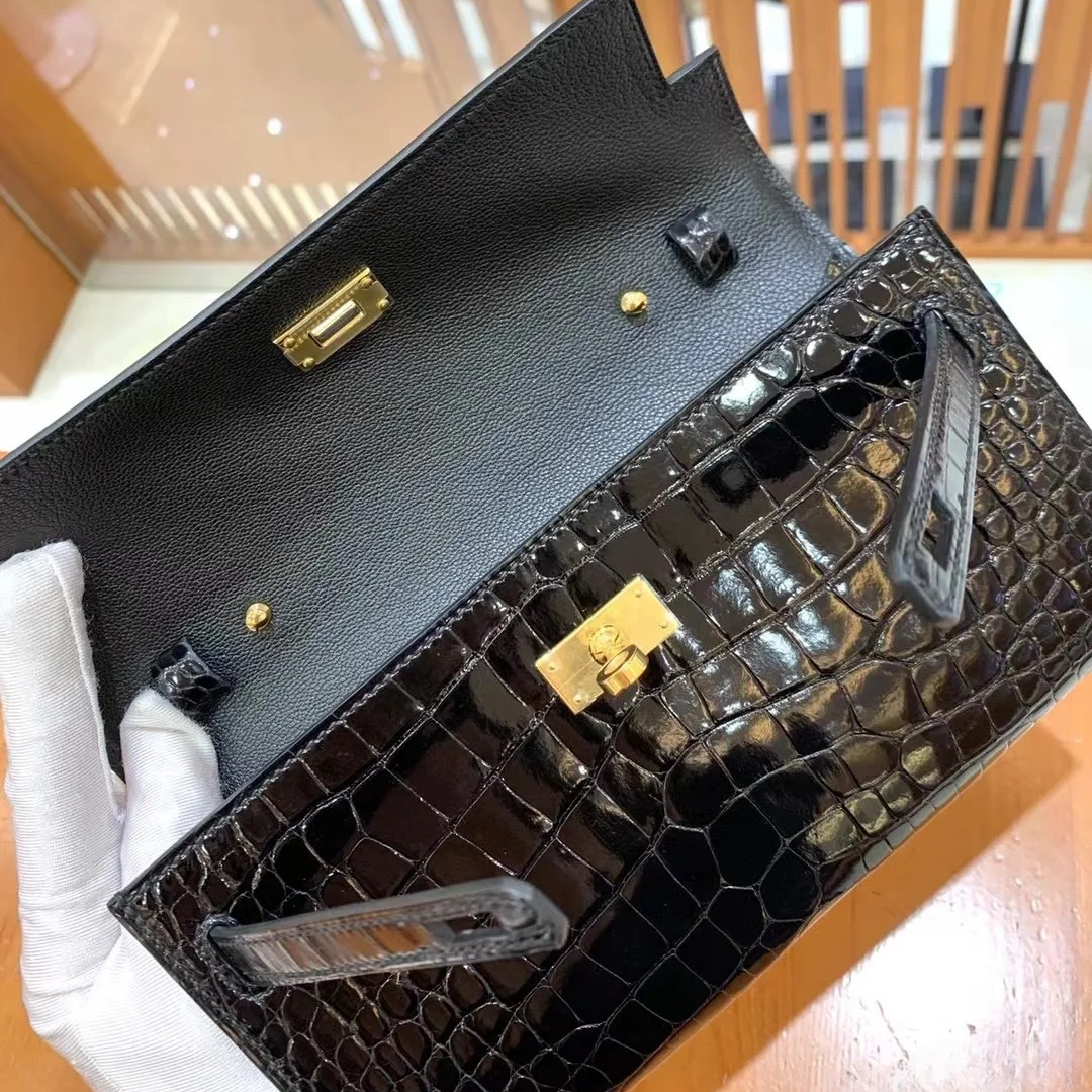 Luxury Handmade To Go wallet Designer Crocodile Crossbody Bag Classic Purse 20cm in Original Shiny Niloticus crocodile leather with 24K hardware