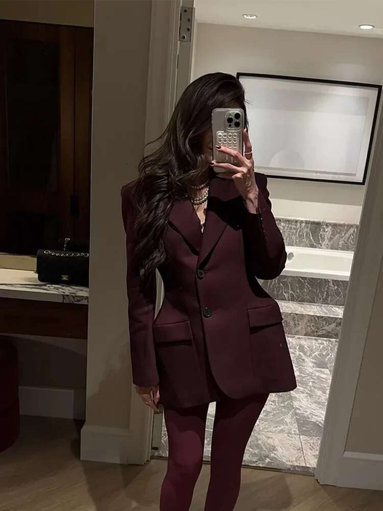 Fashion Casual Bury Red Women Slim Blazer Elegant Lapel Single Breasted Long Sleeved Padded Shoulder Suit Jackets