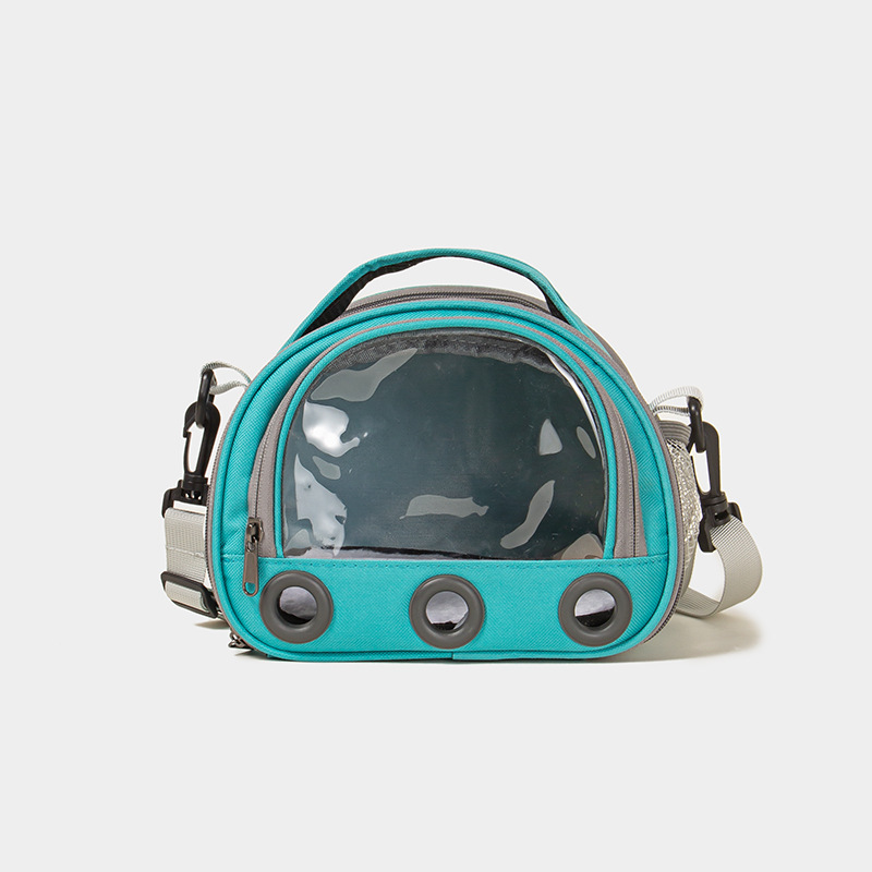 The baby cat bag can be taken out from the portable bag, making it convenient for newborn cats to carry their pets with