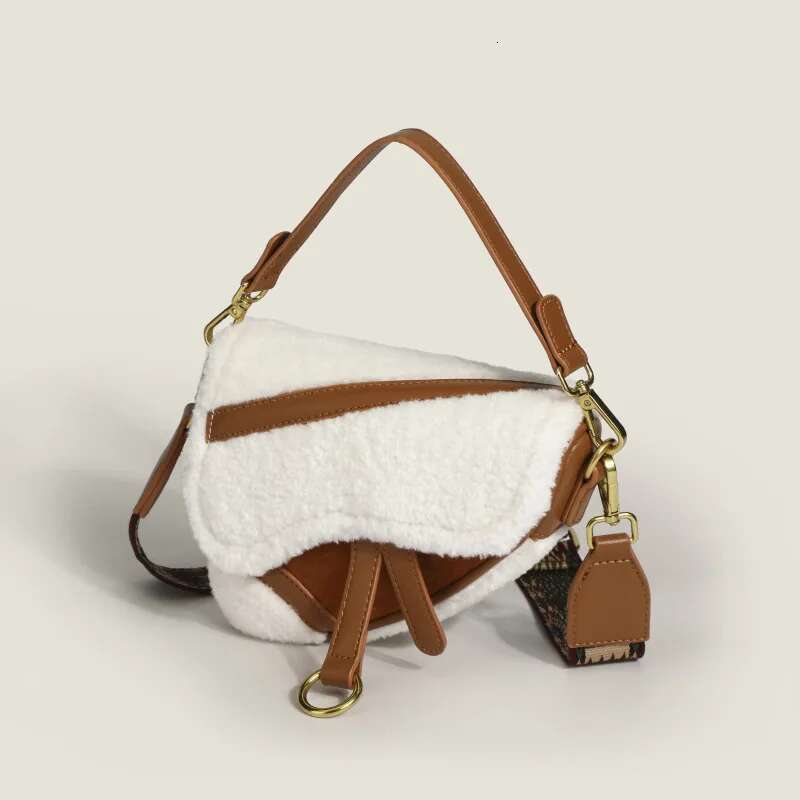 Women's Crossbody Saddle Classic Designer Brand 2024 Winter New Wool Bag And Purse Ladies Vintage Shoulder Messenger Handbag