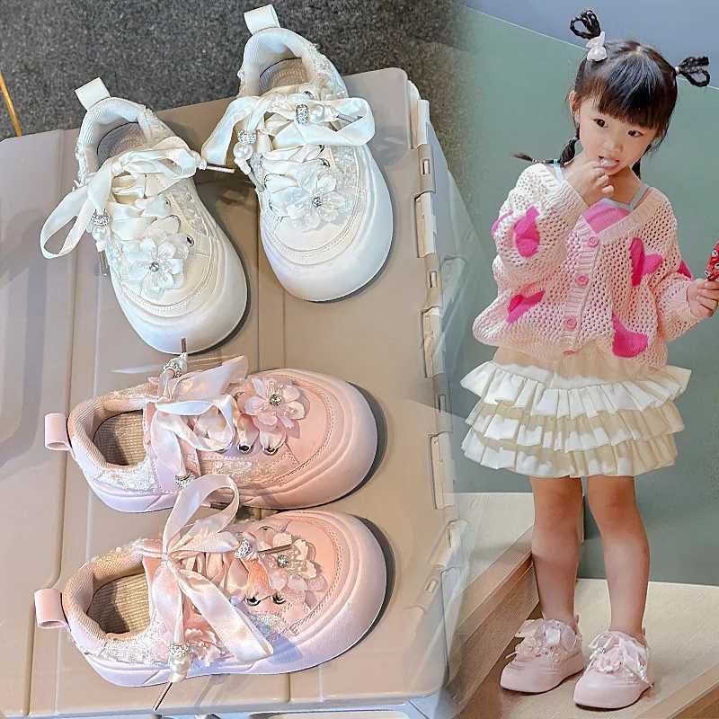 Girl Casual Shoes Chinese Sle Kids Princess Shoe with Sweet Flowers 2024 Autumn New Girls Sports Shoes with Cute Ribbon BowXJ250118
