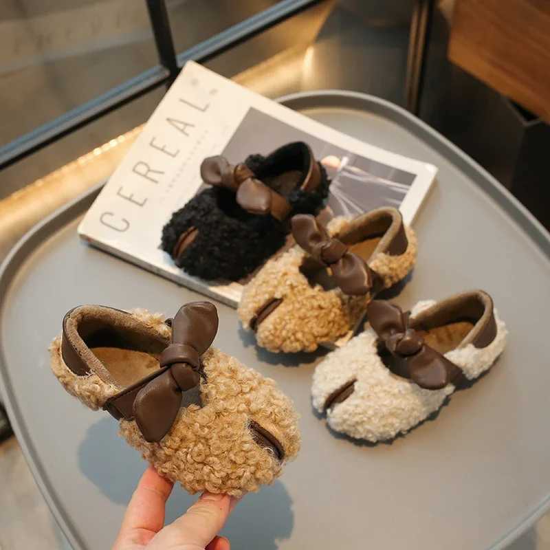 New Girls Cotton Shoes Winter Fluffy Children Plush Flat Shoes Warm Simple Kids Fashion Causal Shoes Sweet Bowtie Soft BottomXJ250118