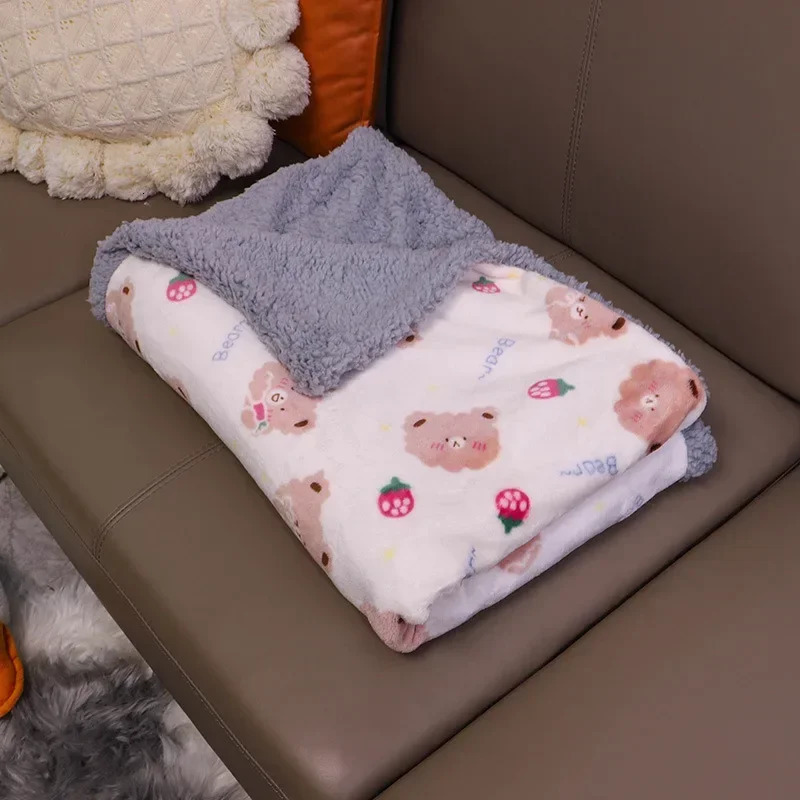Thickened Dog Blanket Pet Bed for Warm Winter Fluffy Soft Blankets Cat Cover Sheet Accessories 250115