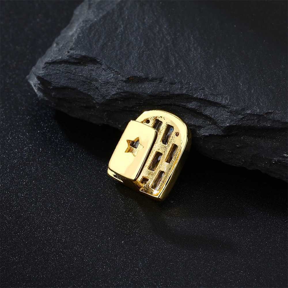 Hip Hop New 2pcs/lot Baguette Stones Teeth Grillz For Men Women Iced Out Cubic Zircon Charm Teeth Grills Party Jewelry 2024XJ250114