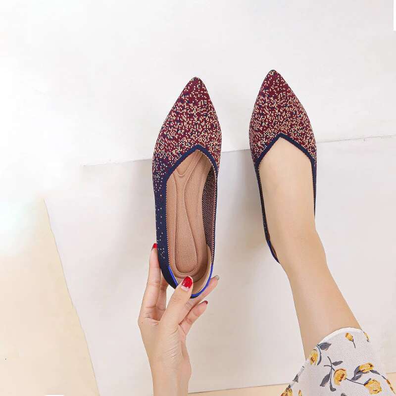 2025 New Women Shoes Flat Knit Breathable Square Heel Fashionable Beautiful Princess Antiskid Rubber Sole Comfortable