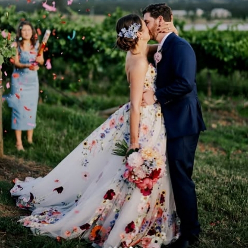 Romantic Floral Lace A-Line Wedding Dresses Colorful Pastrol Bridal Gowns Appliques Sweetheart Strapless Flowers Long Tulle Vestido De Novia 2025