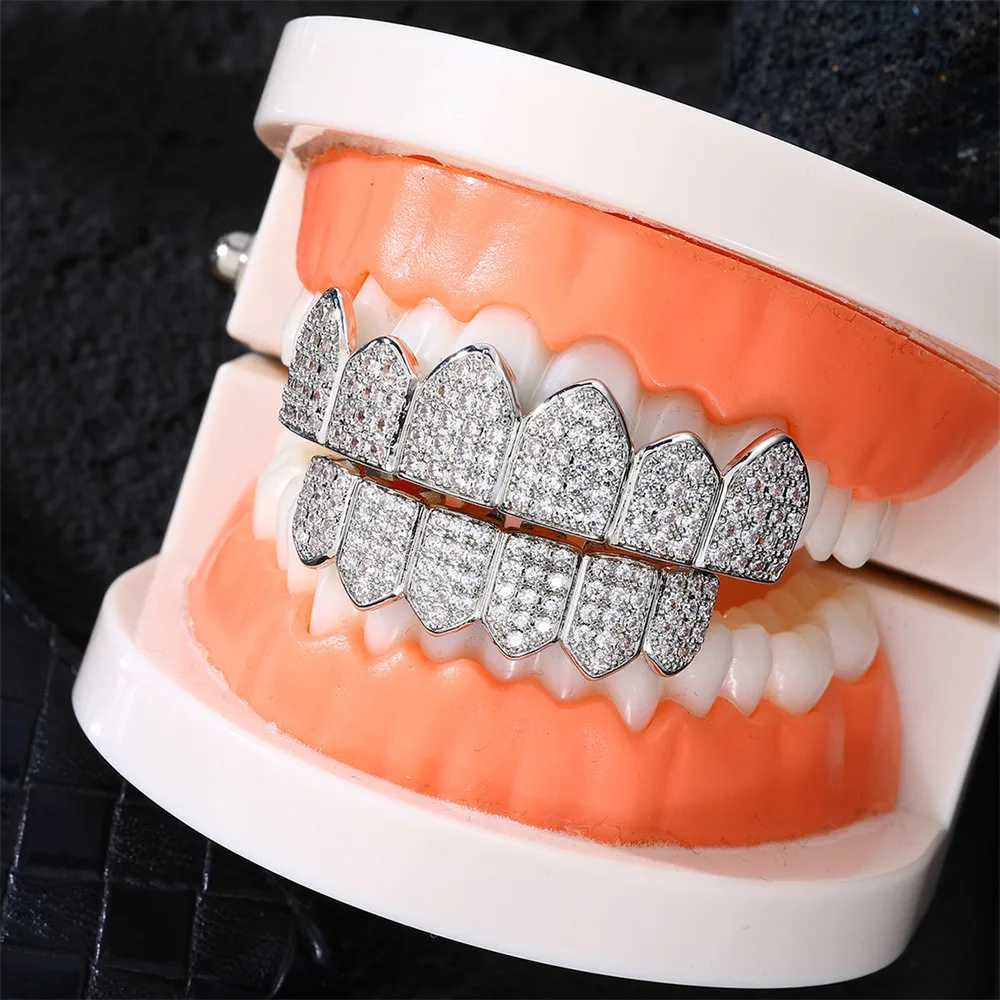 YOUNGX Top Bottom Iced Out Full CZ Stone Teeth Grillz Fangs Punk Hip Hop Cubic Zircon Tooth Caps For Women Men Body JewelryXJ250114