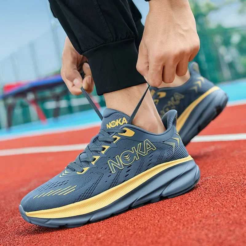 High-quality Mens Outdoor Mesh Breathable Sneakers Casual Running Shoes Board Shoes Cushioning Spring Summer 2025 New Z250513