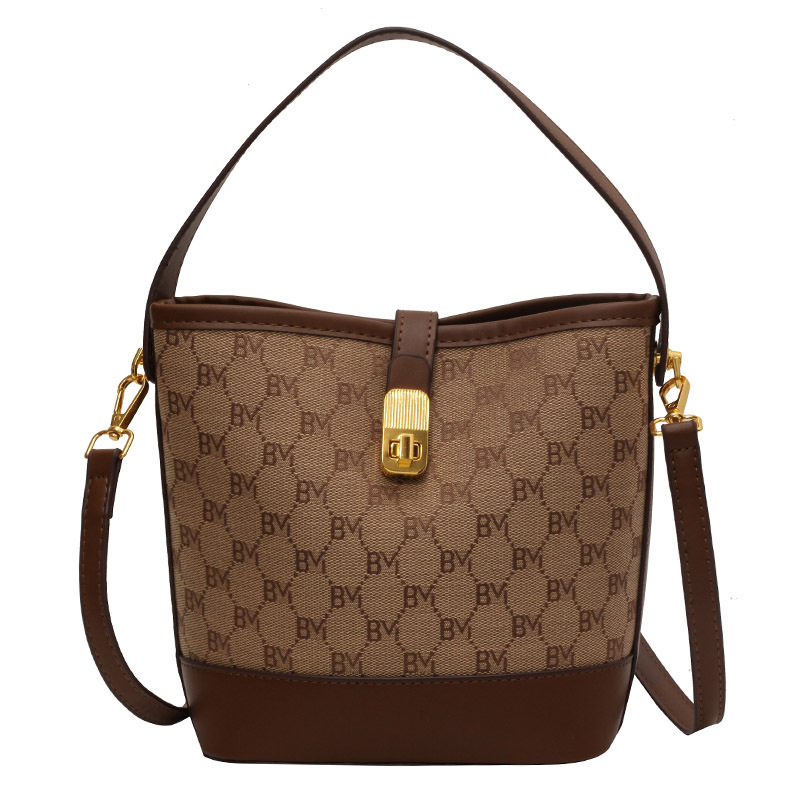 Free shipping 2025 new designer bag Shoulder Bags For womans ladies flap fashion handbag square crossbody Underarm bag