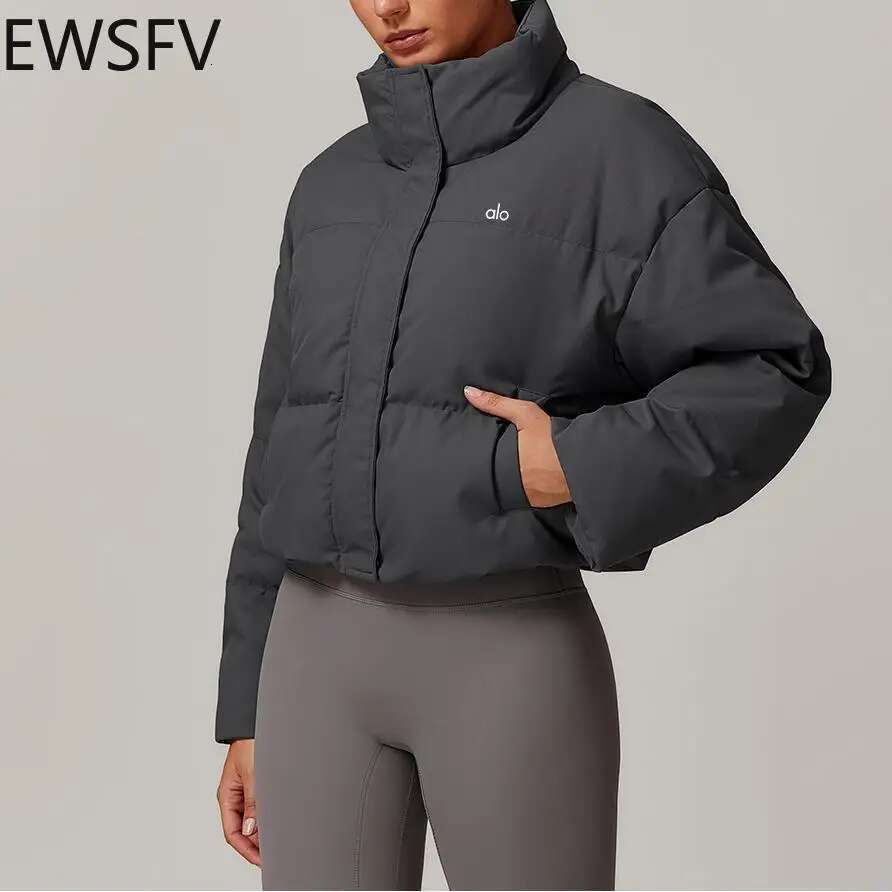 Winter Thickened Warm White Duck Down Jacket 2025 Women's Fashion Long Sleeve Sports Short Stand-Up Collar Bread Clothing