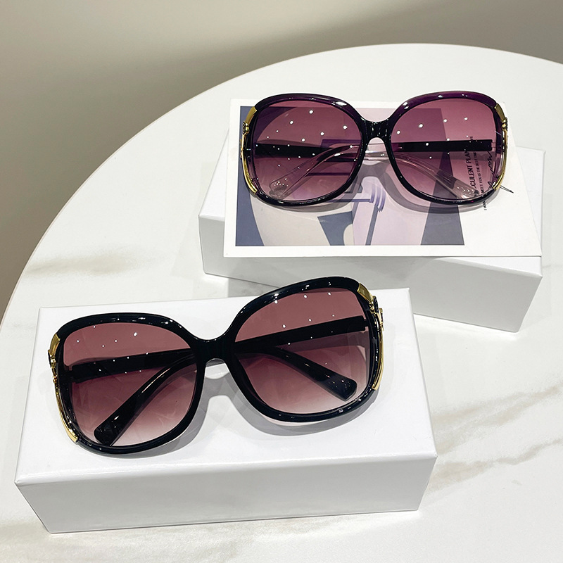 2025 Europe and the United States trend large frame sunglasses retro glasses fashion rose sunglasses female wholesale