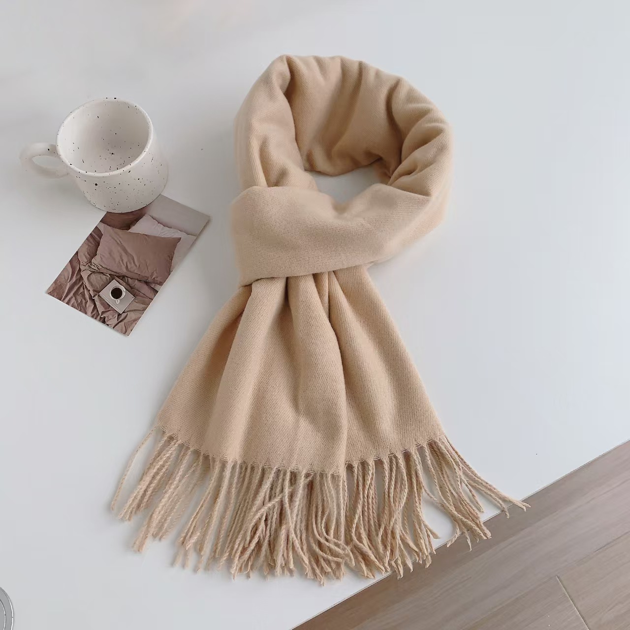 T098 new high-grade cashmere tassel solid color scarf female winter Korean version all-match temperament Chinese red scarf