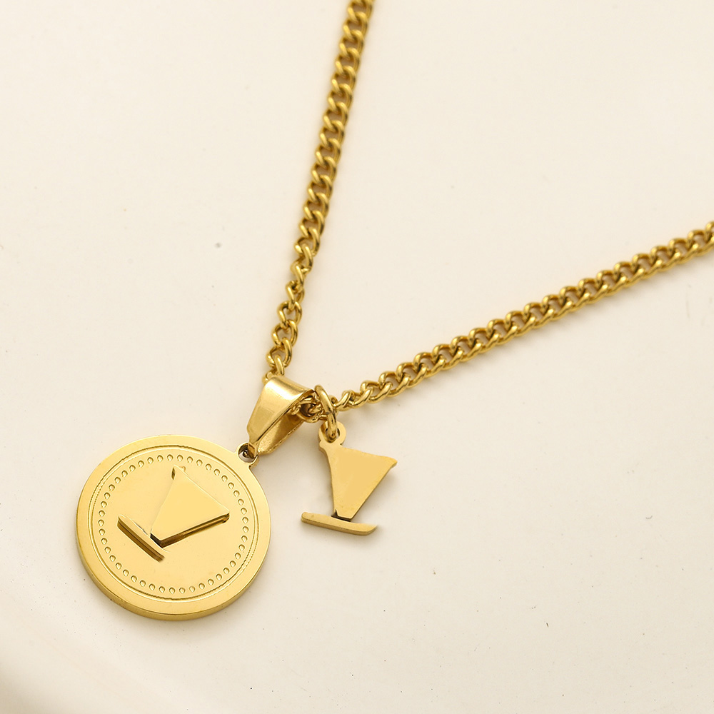 Classics Pendants Necklaces Extravagant Geometry Stainless Steel Geometry Fashion Choker Pendant Necklace Link Chain Jewelry Accessories Christmas Gif